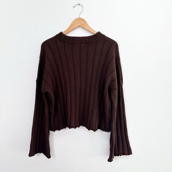 Harley Jae Women’s Muse Crop Boxy Bell Sleeve Chocolate Coco Brown Sweater - Picture 3 of 10